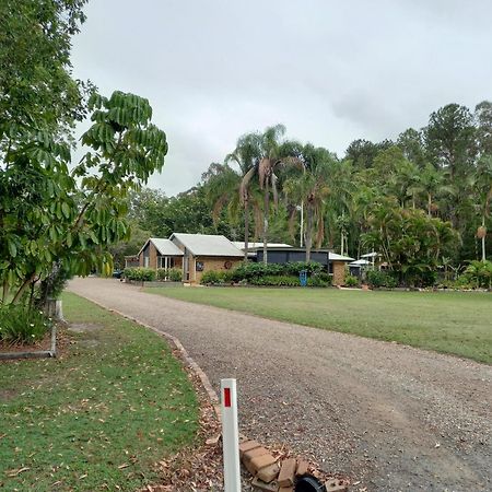 Tukawyl Retreat Landsborough Bed & Breakfast Bagian luar foto